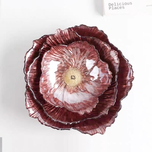 Red Flower Fruit Bowl Glass 血石红五瓣花果盘