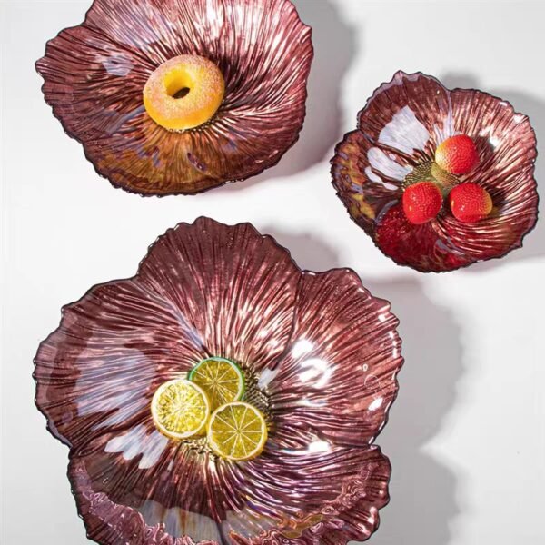 Red Flower Fruit Bowl Glass 血石红五瓣花果盘