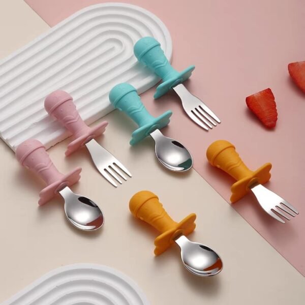 Children Silicone Handle Cutlery Set 儿童硅胶手柄餐具套装