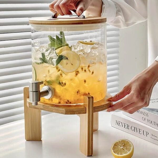 Glass Juice Dispenser with Wooden Stand 玻璃果汁桶