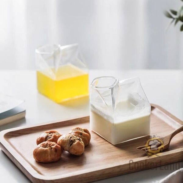 Glass Milk Bottle 玻璃牛奶盒